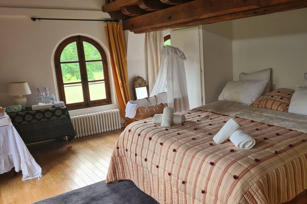 Photo of Bedroom in La Ferte-Saint-Aubin