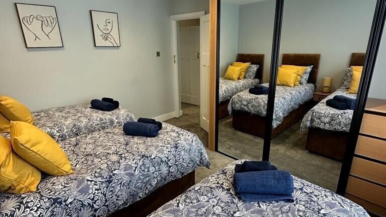 Photo of Others in Enfield Lock