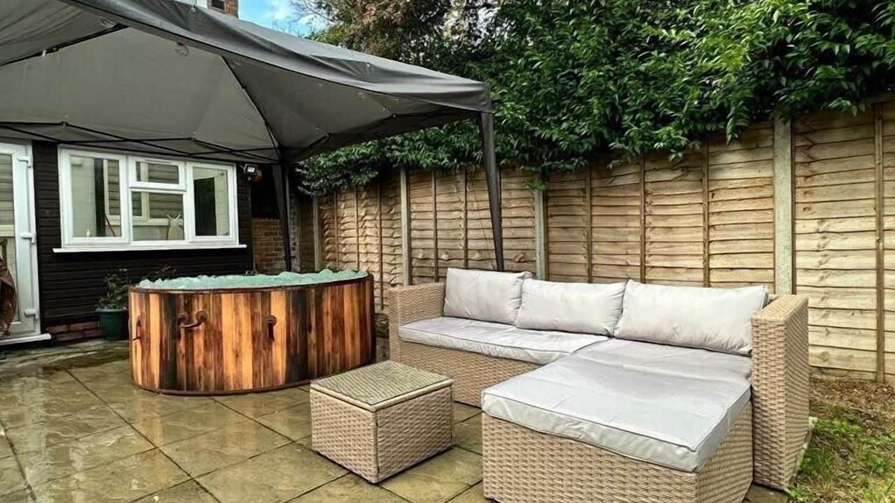 Photo of Patio Balcony in Enfield Lock