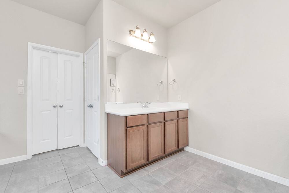 Photo of Bathroom in Katy