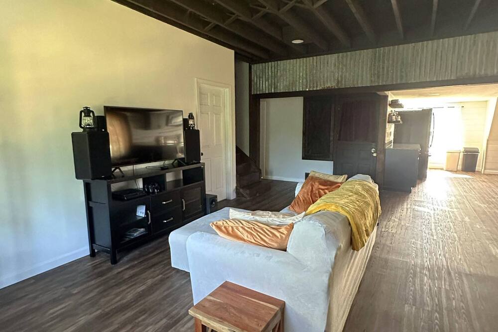 Photo of Others in Hooksett