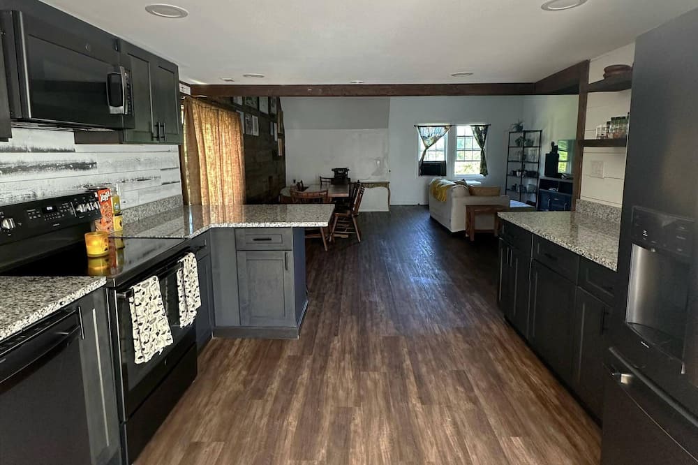 Photo of Others in Hooksett