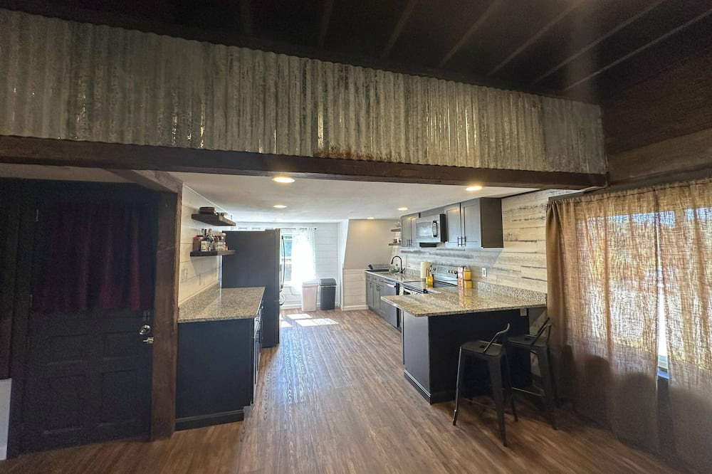 Photo of Others in Hooksett