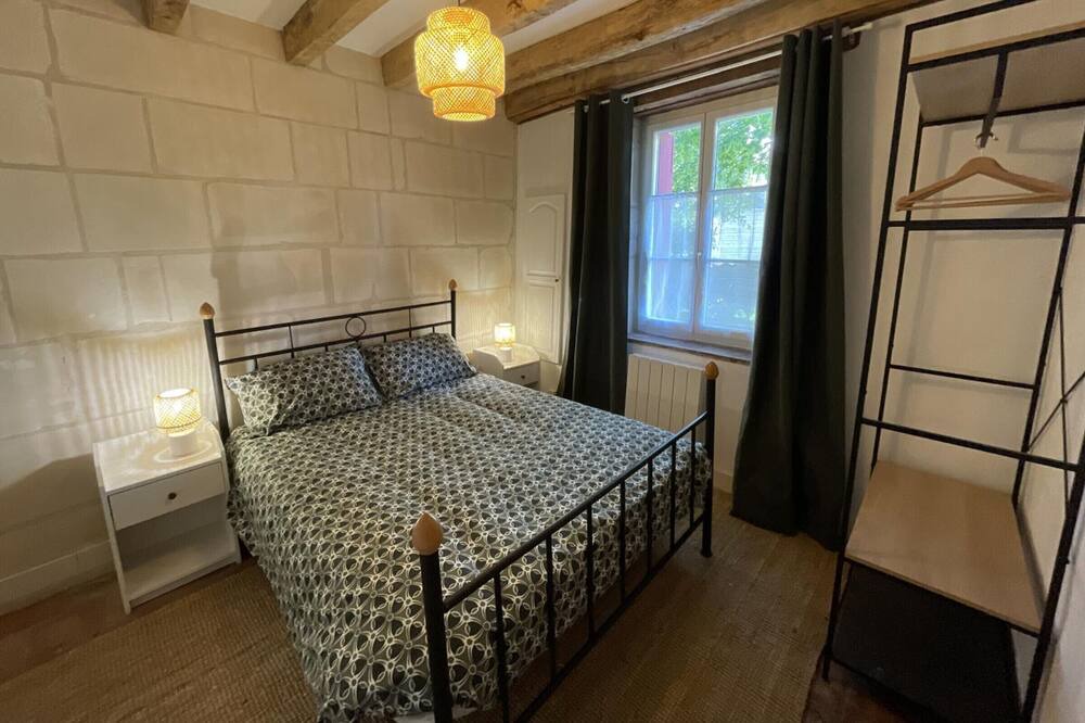 Photo of Bedroom in Manthelan