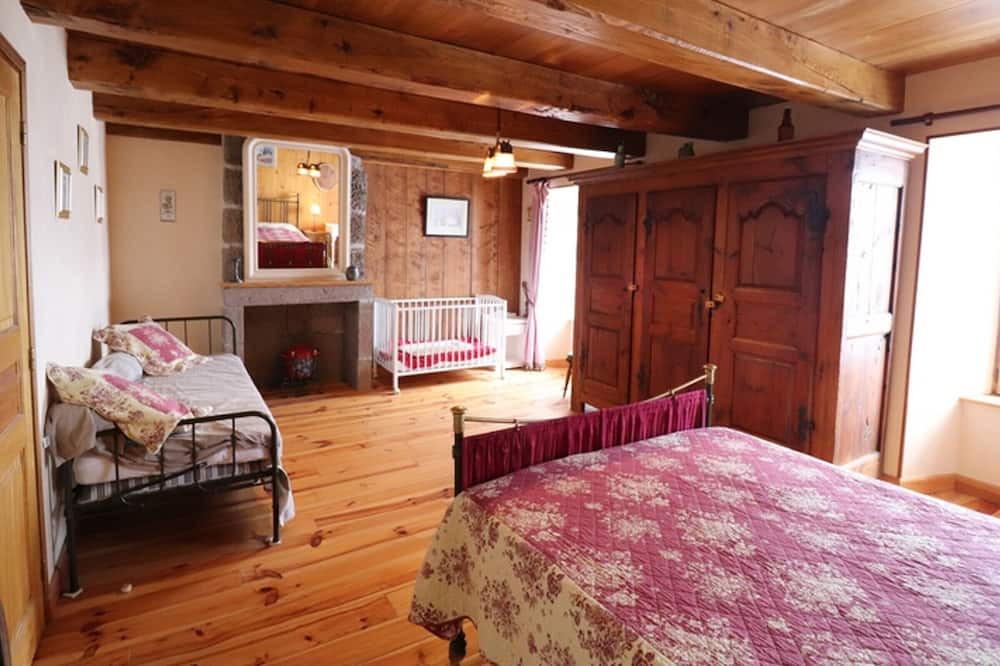 Photo of Bedroom in Dienne