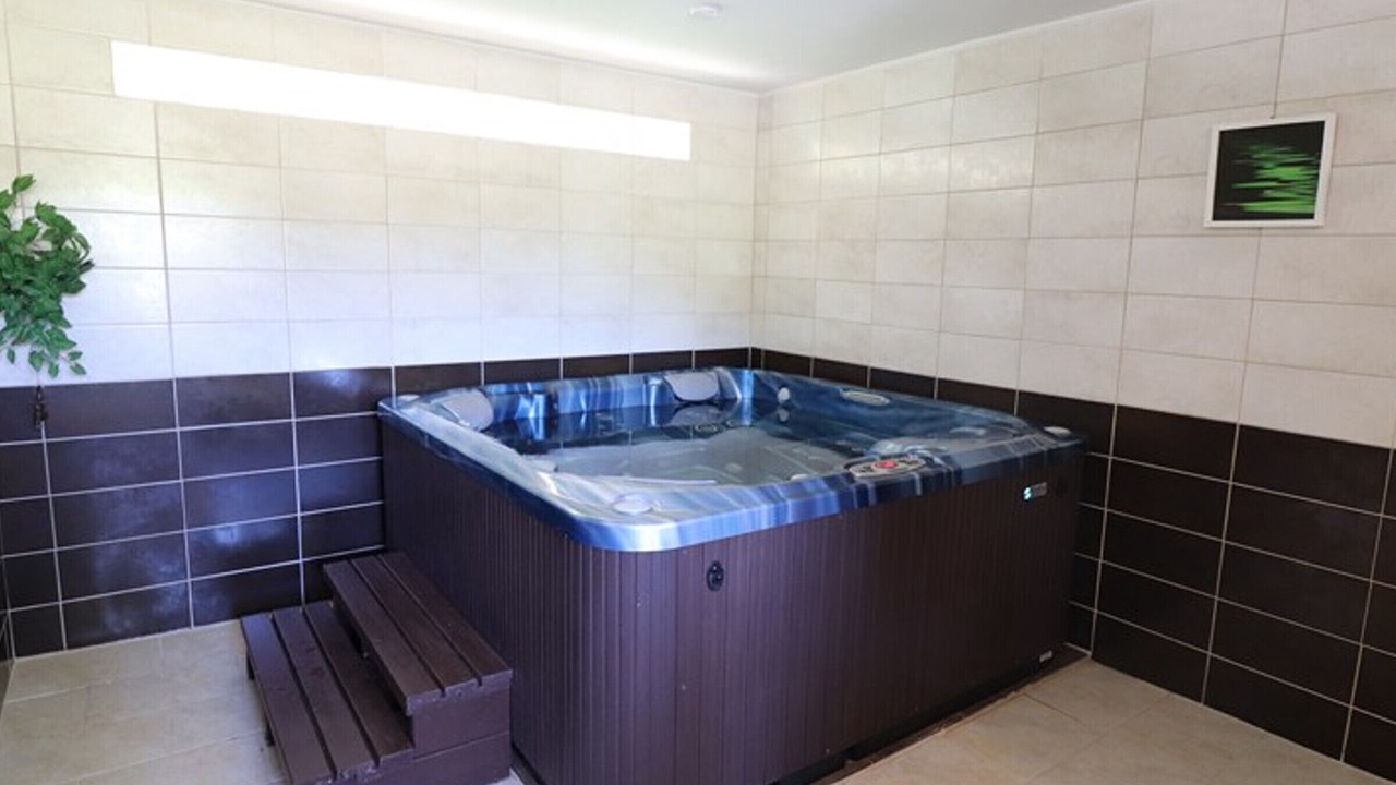 Photo of Others in Arnac