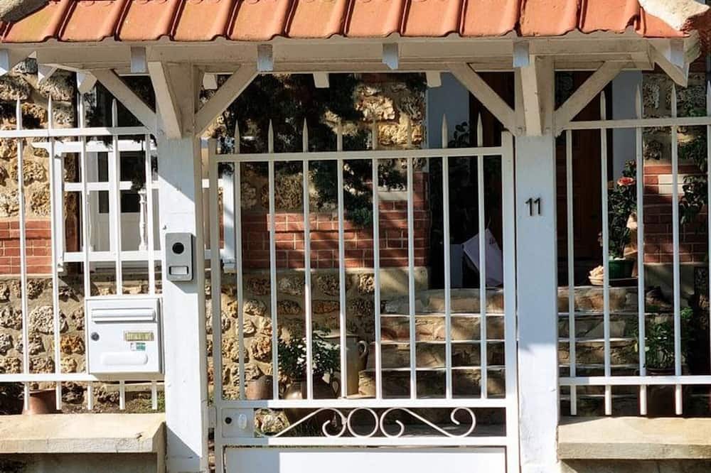 Photo of Outdoor in Saint-Leu-la-Foret