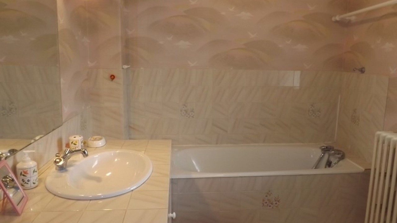 Photo of Bathroom in Cros-de-Montvert