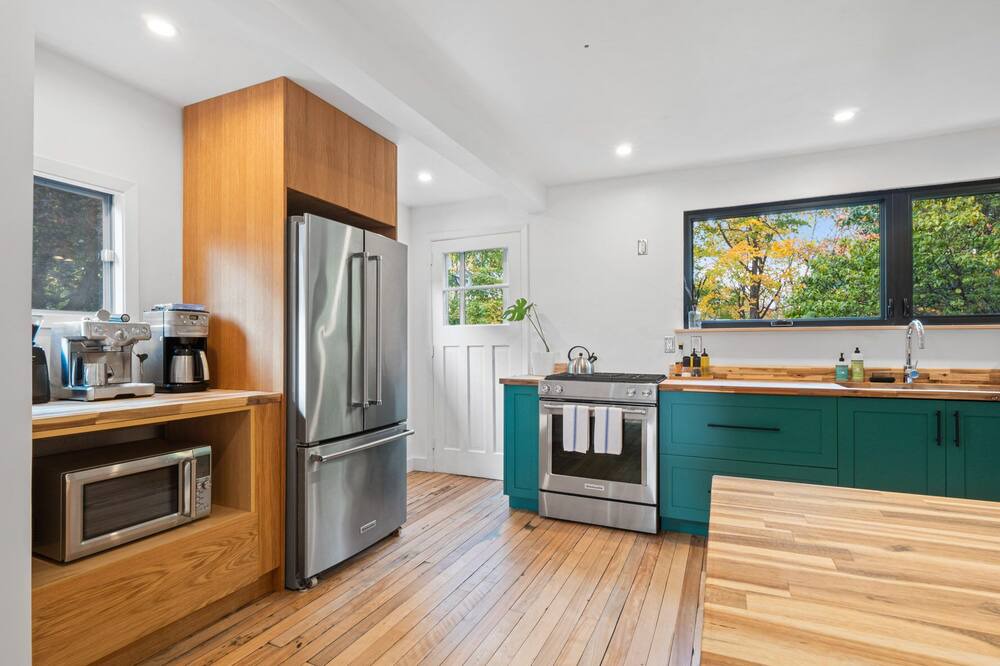 Photo of Kitchen in Beamsville
