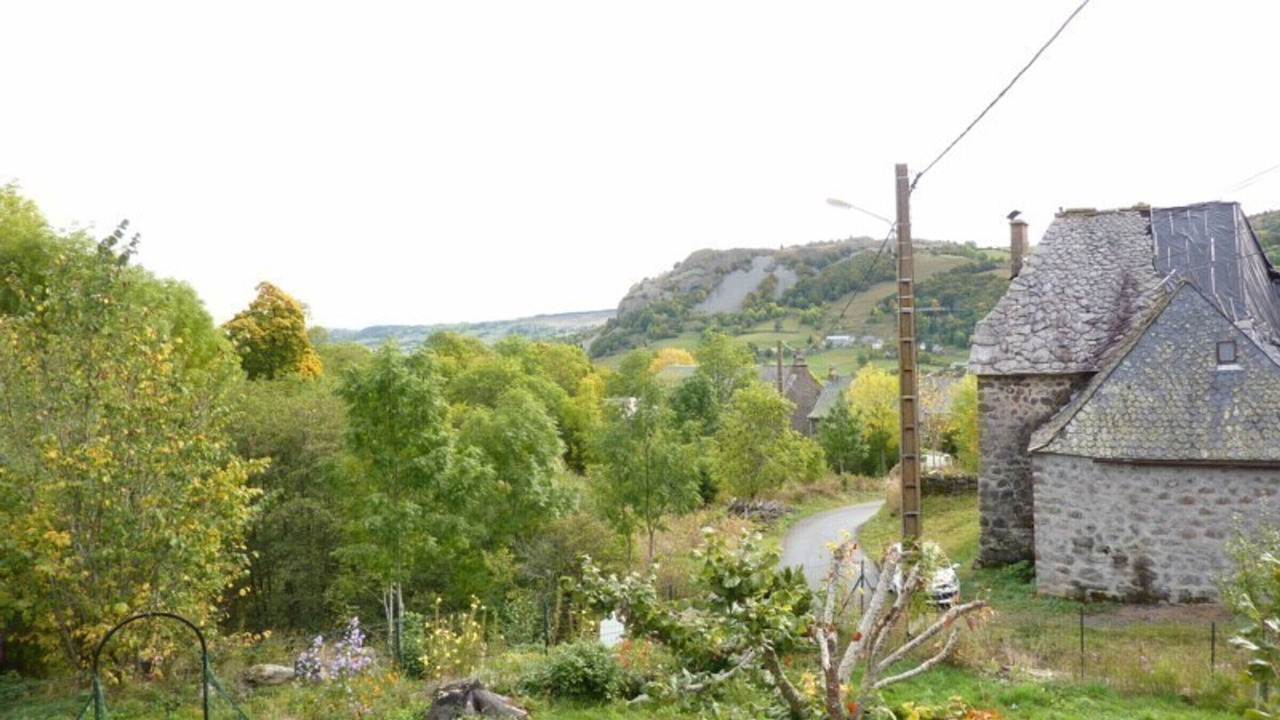 Photo of Others in Dienne