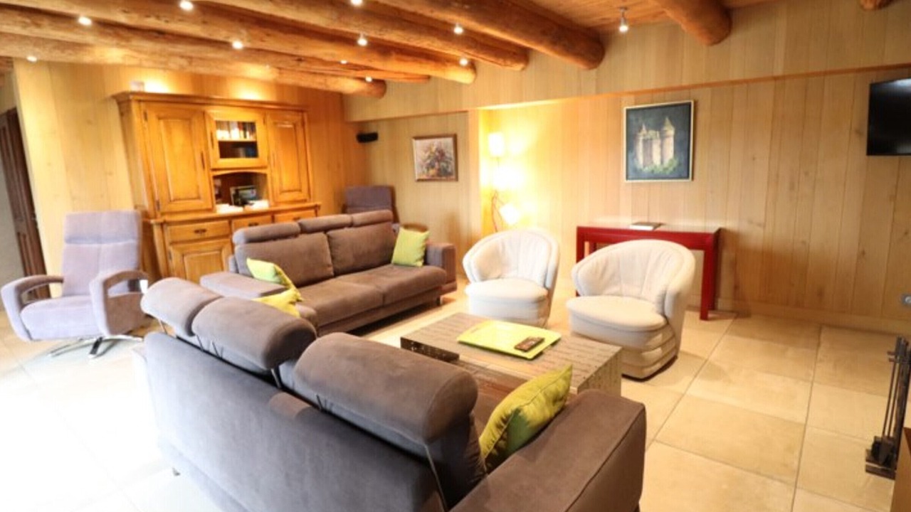 Photo of Livingroom in Les Ternes
