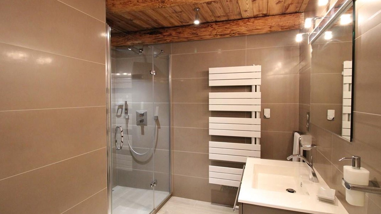 Photo of Bathroom in Les Ternes