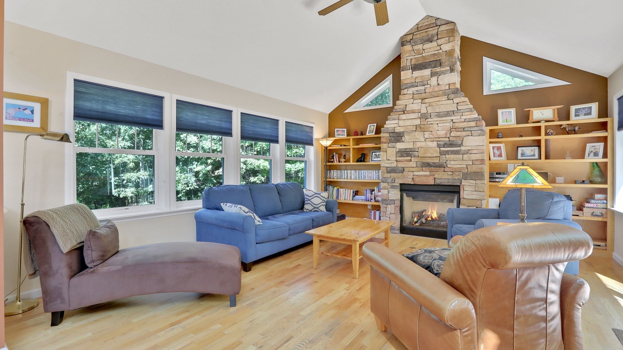 Photo of Livingroom in New Paltz