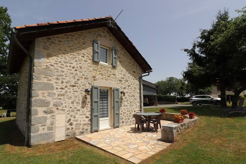 Photo of Outdoor in Roumegoux