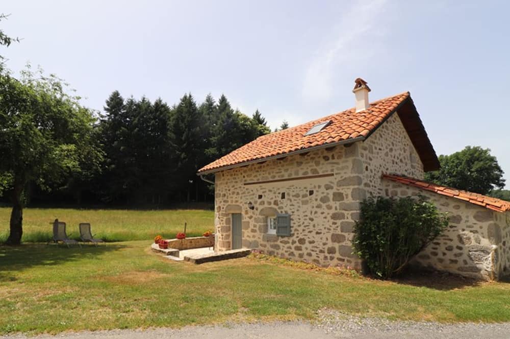 Photo of Outdoor in Roumegoux