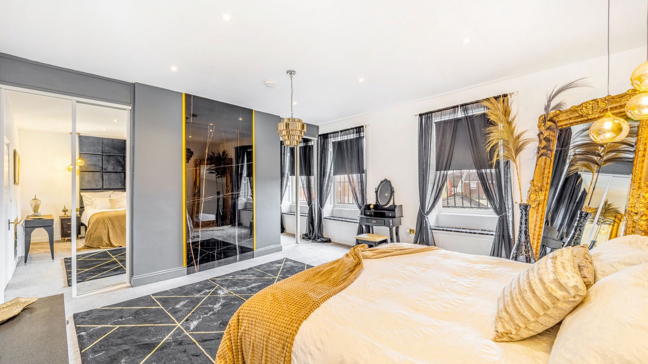 Photo of Others in Frampton