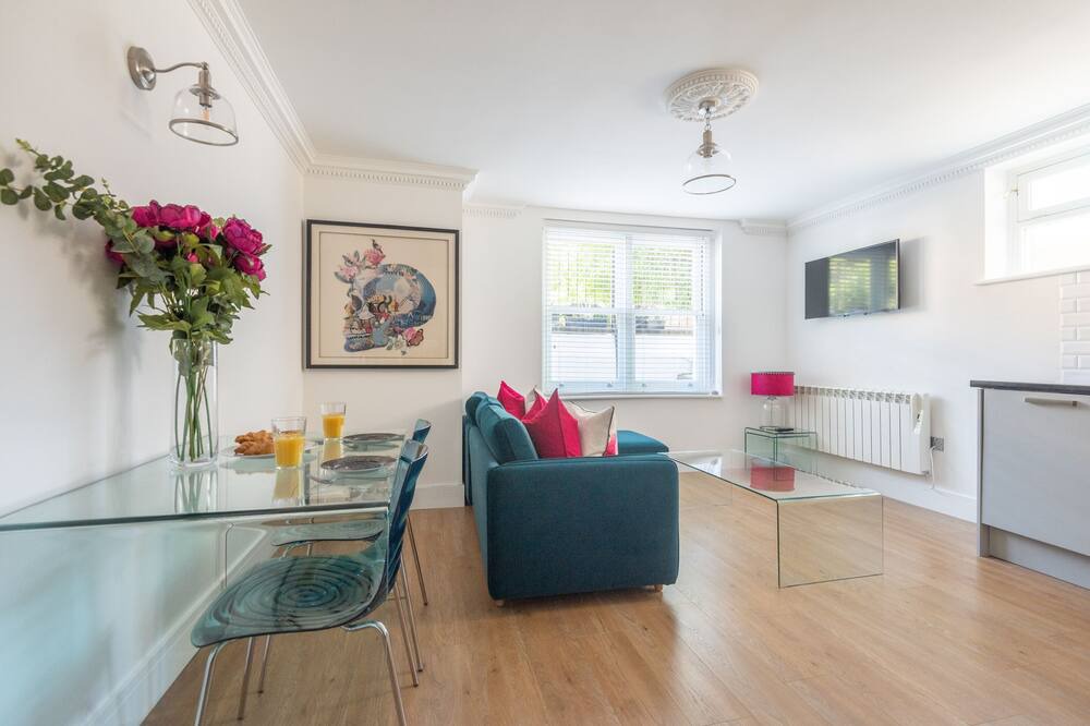 Photo of Others in Royal Tunbridge Wells