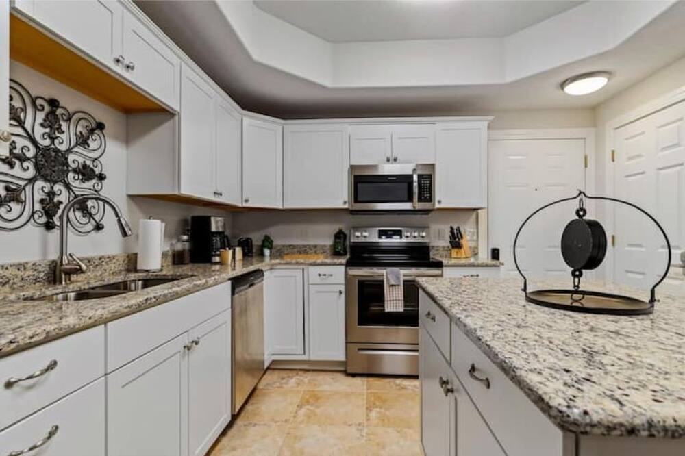 Photo of Kitchen in Blue Eye
