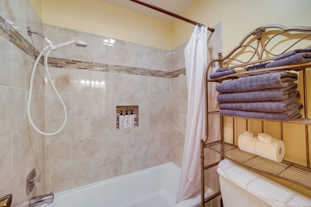Photo of Bathroom in Bixby