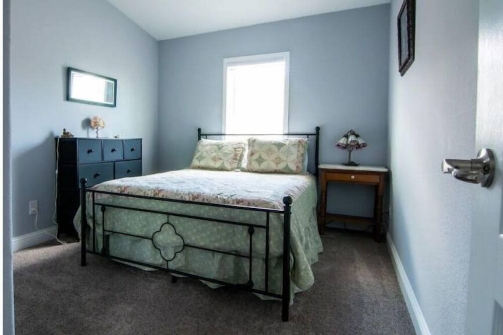 Photo of Bedroom in Camp Verde