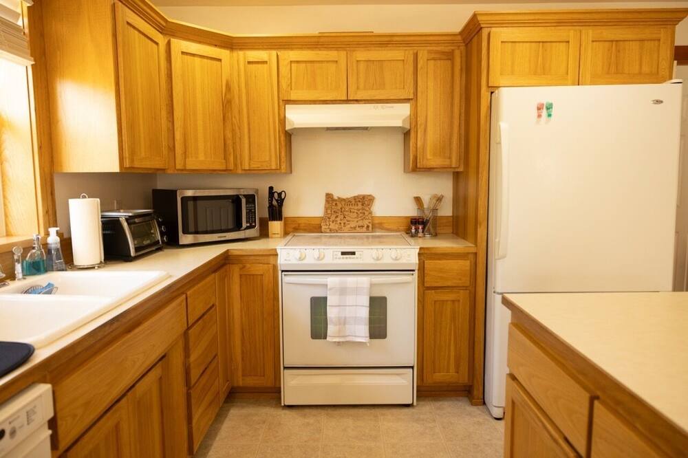 Photo of Kitchen in Saginaw