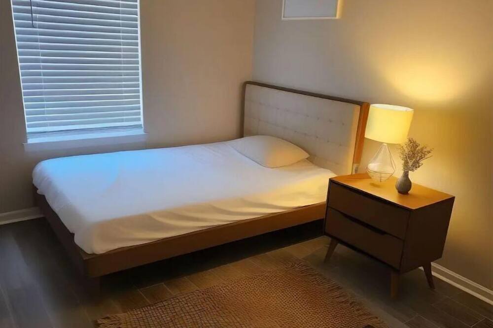 Photo of Bedroom in Decatur