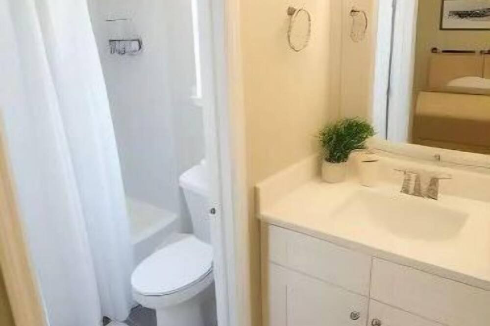 Photo of Bathroom in Decatur