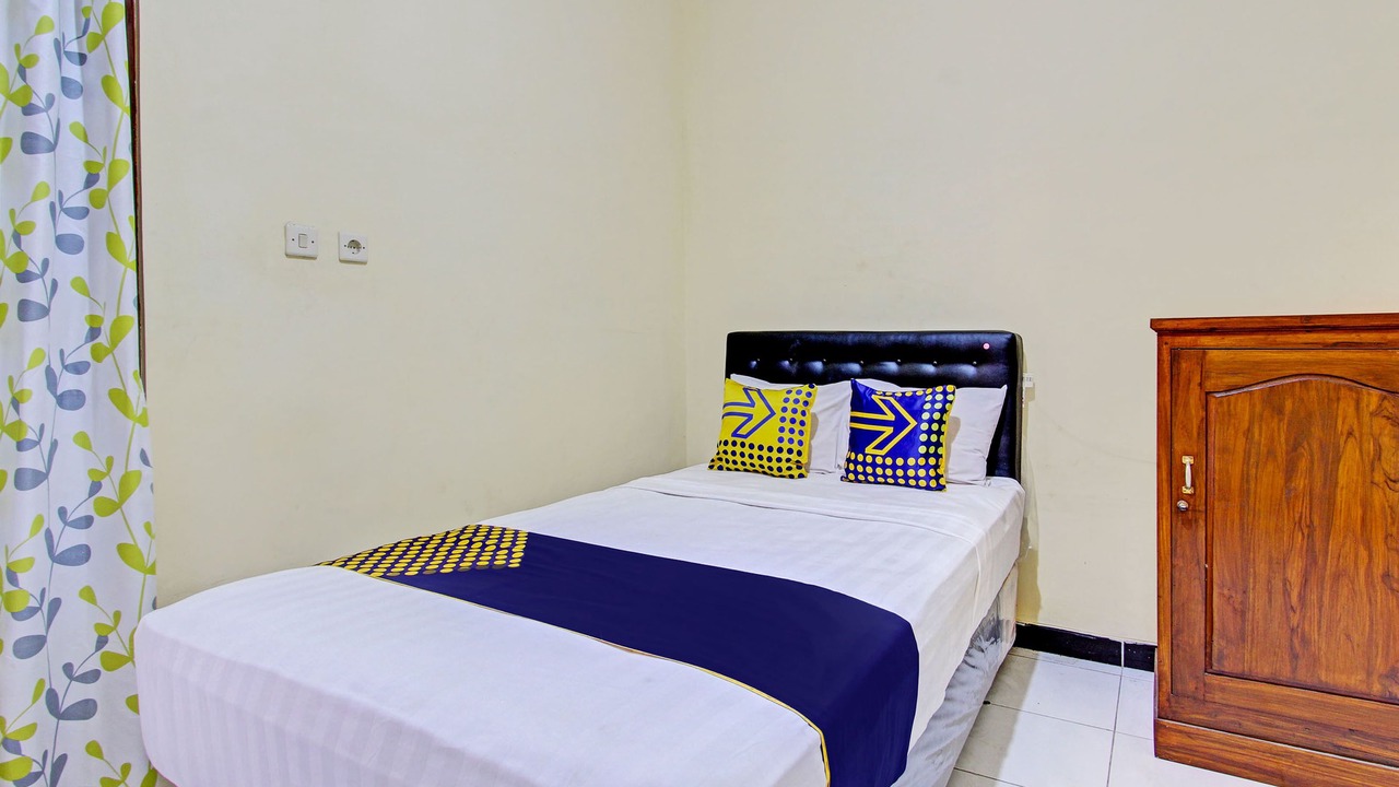 Photo of Bedroom in Prambanan