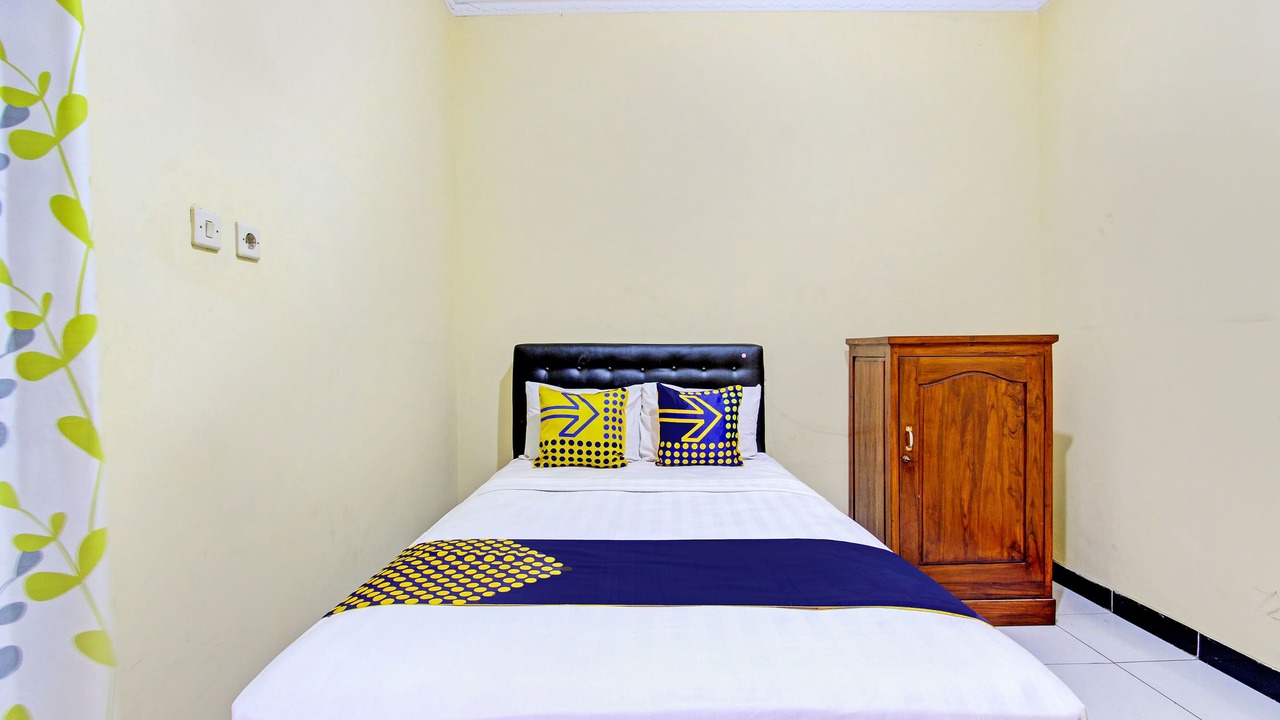 Photo of Bedroom in Prambanan