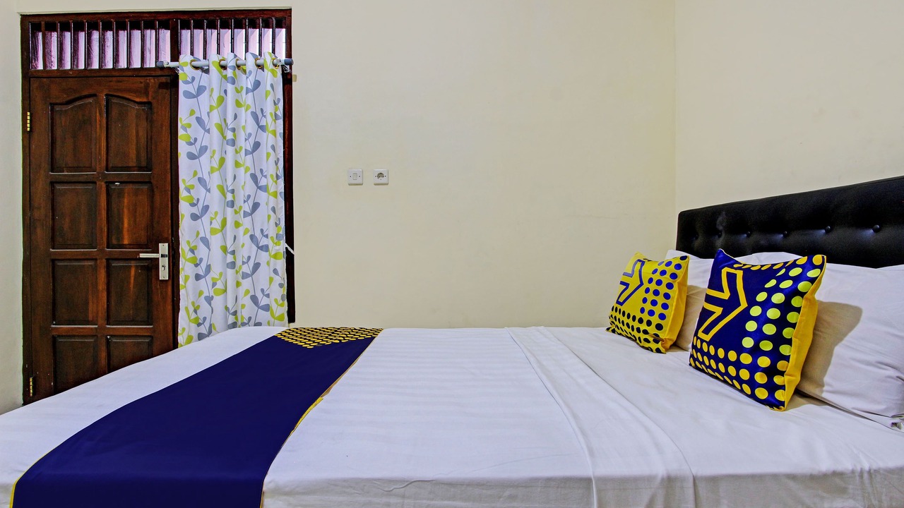 Photo of Bedroom in Prambanan