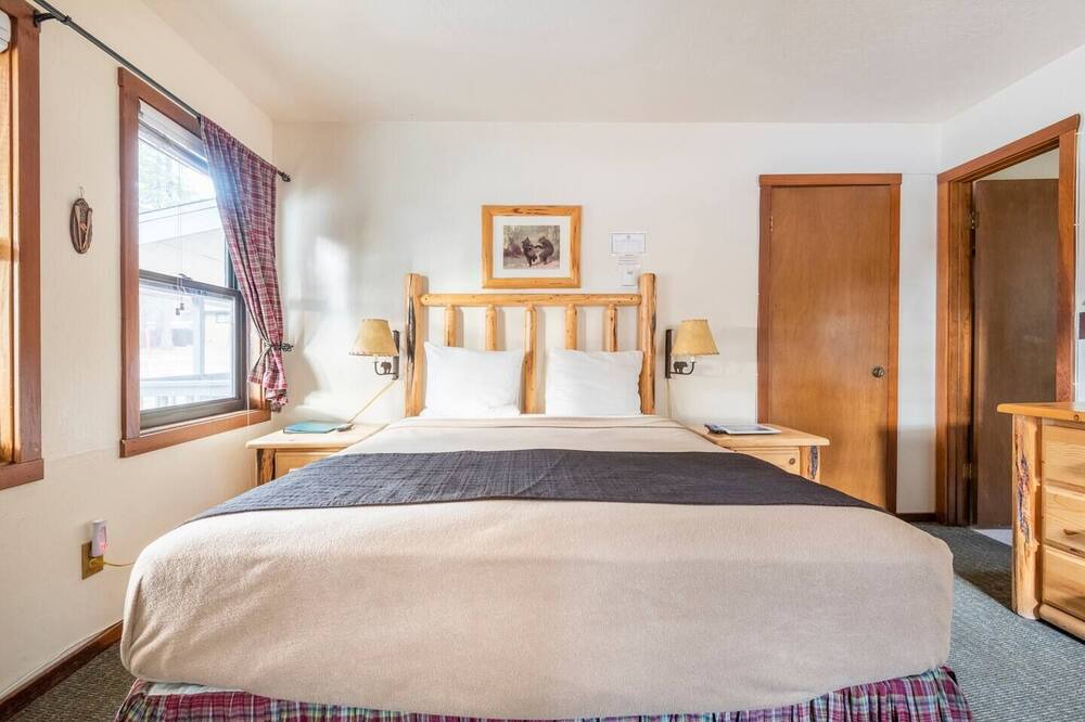 Photo of Bedroom in Tahoe Vista