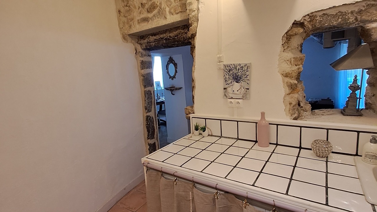 Photo of Kitchen in Sainte-Valiere
