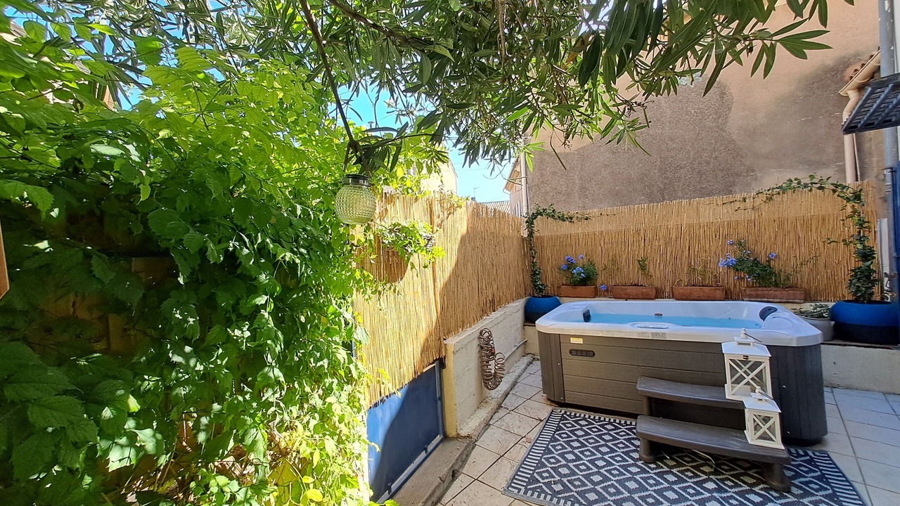 Photo of Outdoor in Sainte-Valiere