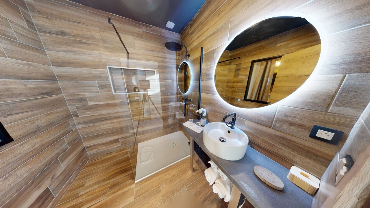 Photo of Bathroom in Buhl-Lorraine