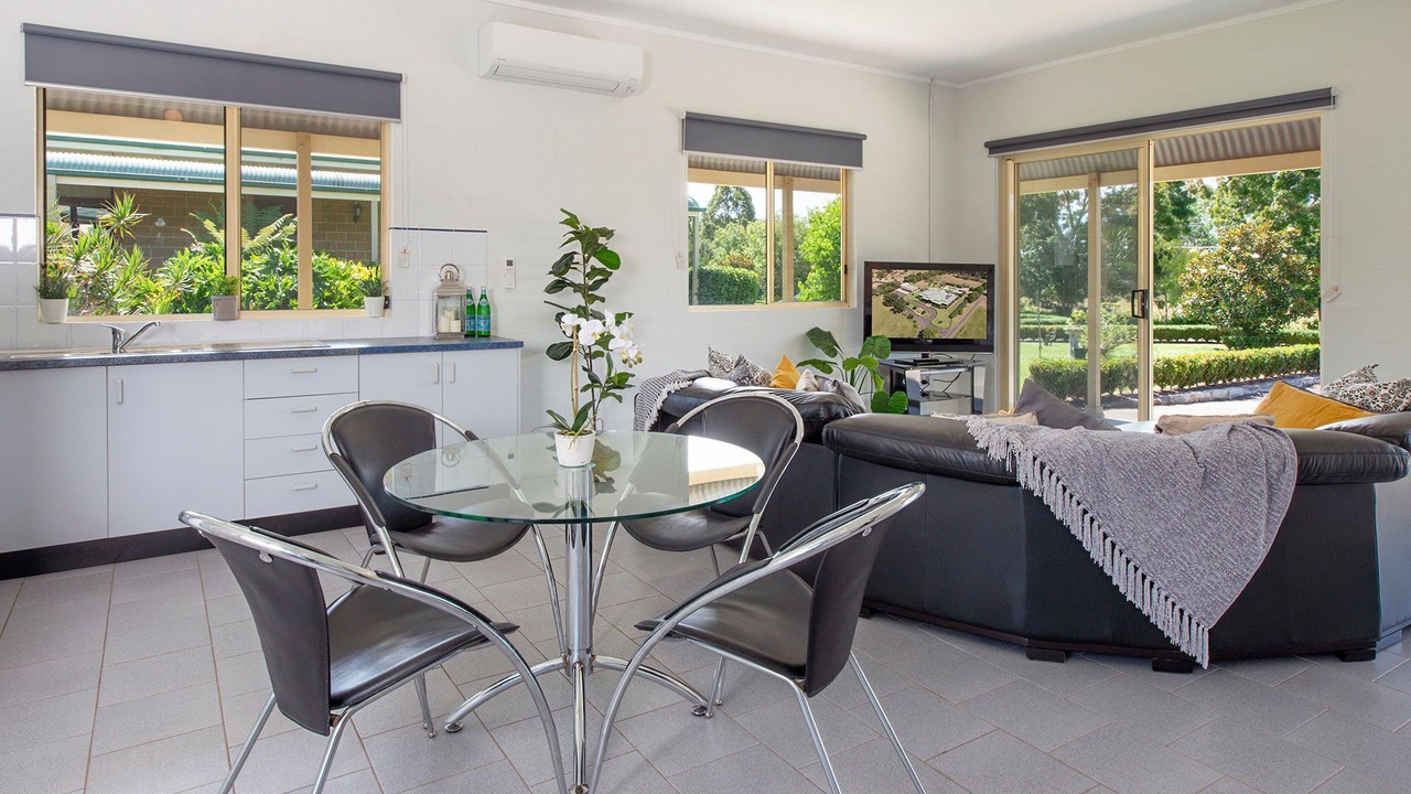 Photo of Others in Worrigee