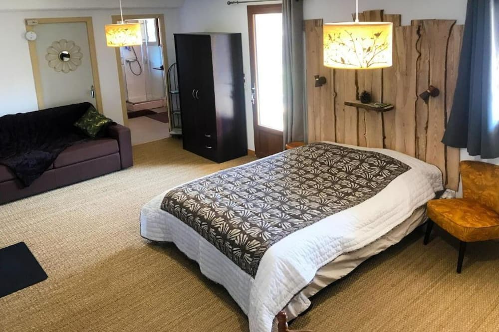 Photo of Bedroom in Chaux-des-Crotenay