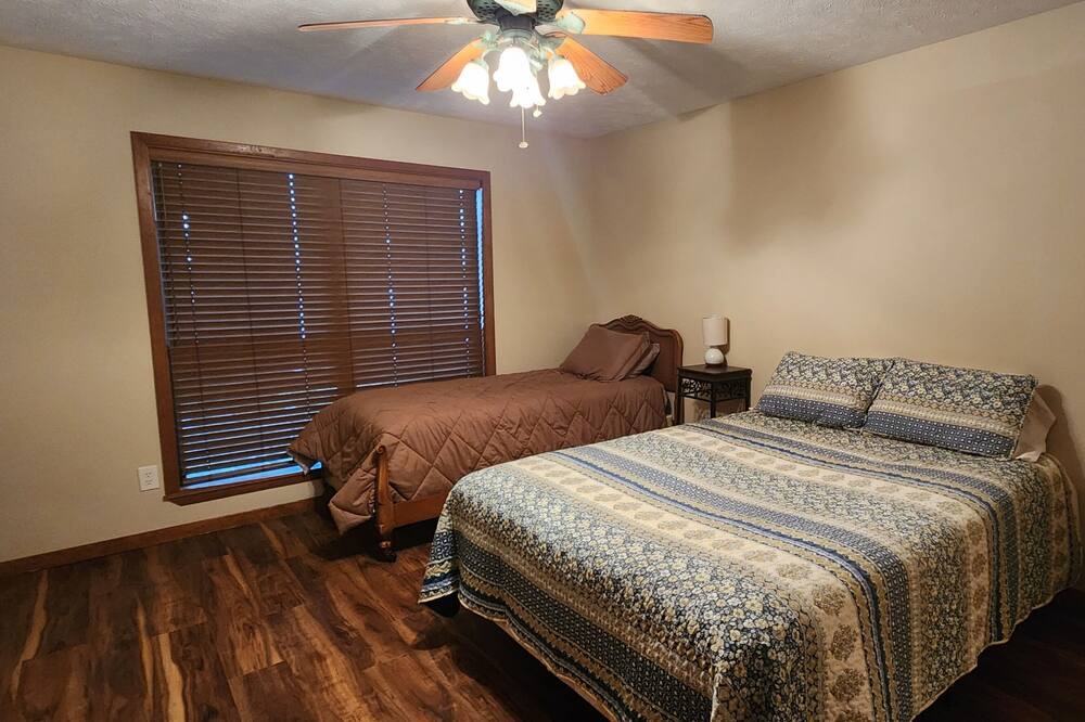 Photo of Bedroom in Hemphill