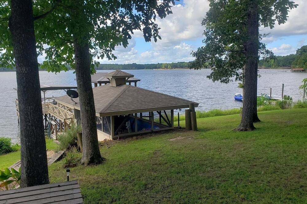 Photo of Outdoor in Hemphill