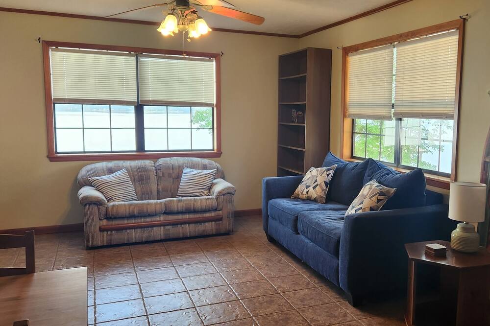 Photo of Livingroom in Hemphill