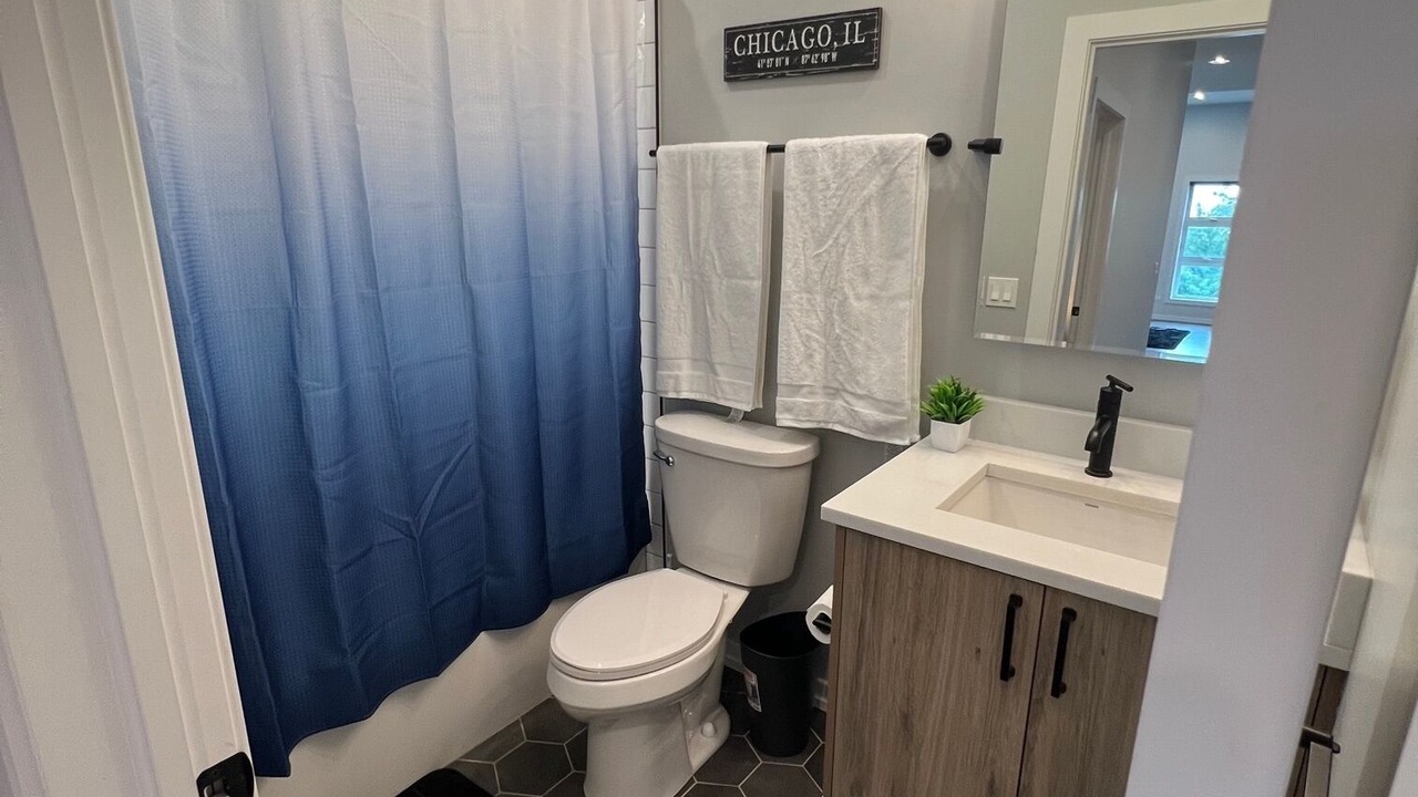 Photo of Others in Grand Boulevard