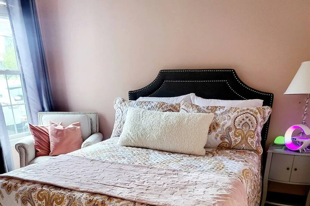 Photo of Bedroom in Burlington