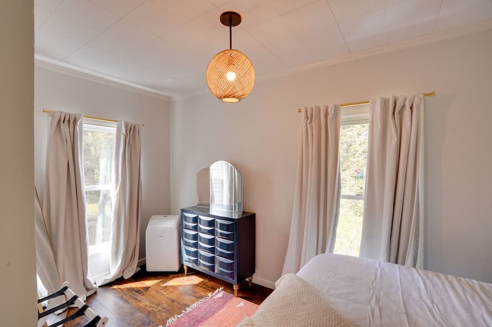 Photo of Bedroom in Purling