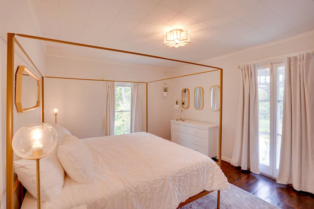 Photo of Others in Purling