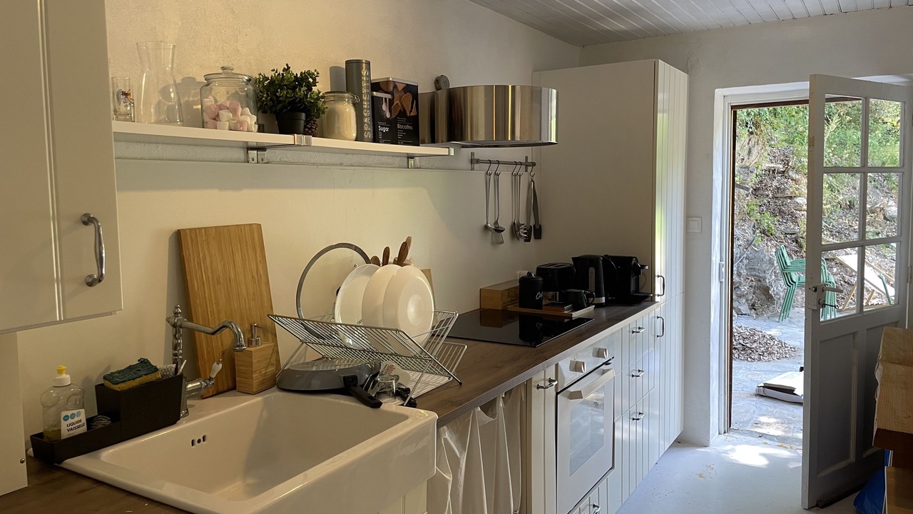 Photo of Kitchen in Saint-Etienne-Vallee-Francaise
