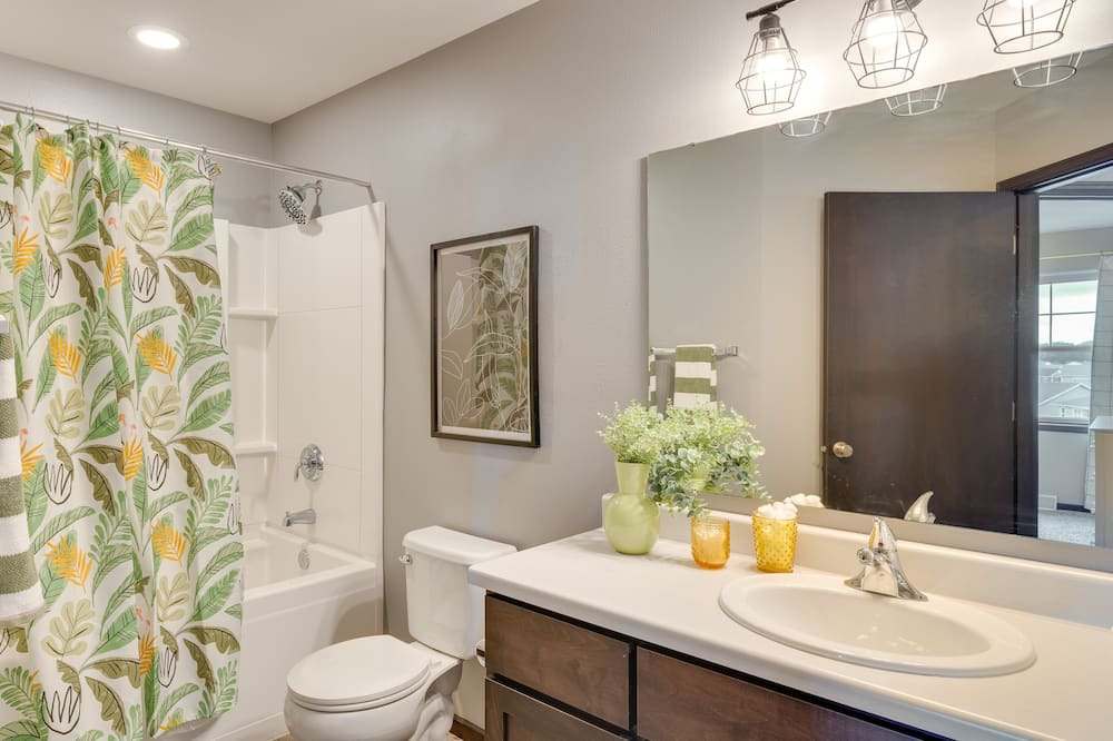 Photo of Bathroom in De Forest