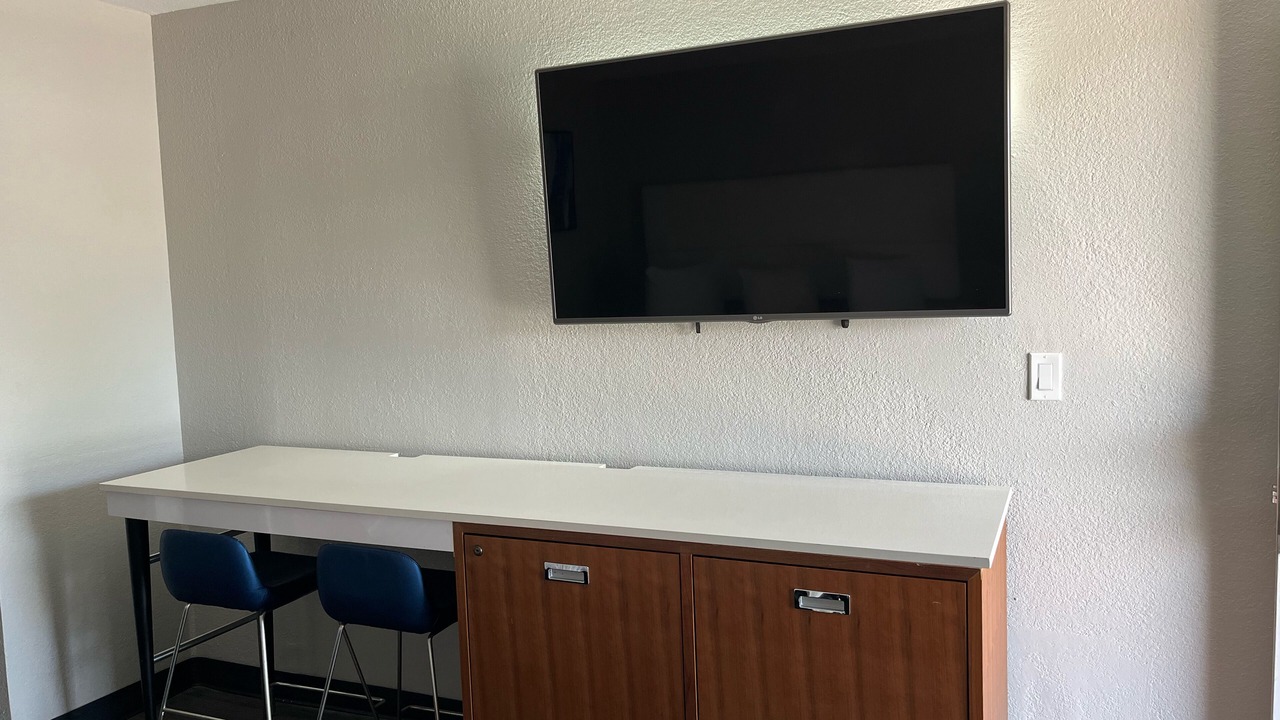 Photo of Bedroom in Uvalde