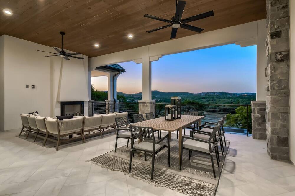 Photo of Others in Northshore On Lake Travis