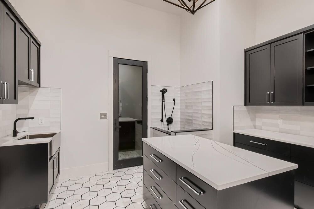 Photo of Bedroom in Northshore On Lake Travis