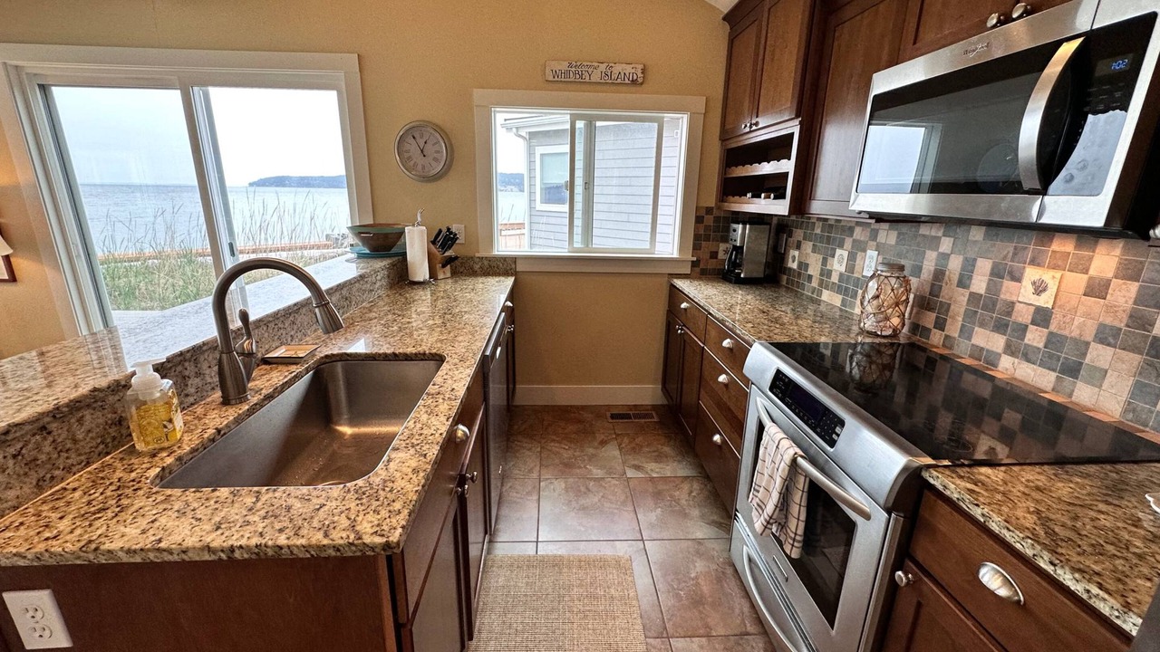 Photo of Kitchen in Langley