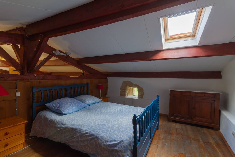 Photo of Bedroom in Monflanquin